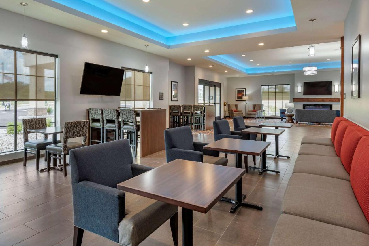 Comfort Suites Dry Ridge Ngoại thất bức ảnh